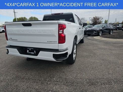 Used 2023 Chevrolet Silverado 1500 Custom AWD/4WD image 23