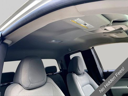 Used 2019 GMC Canyon W/T RWD image 16