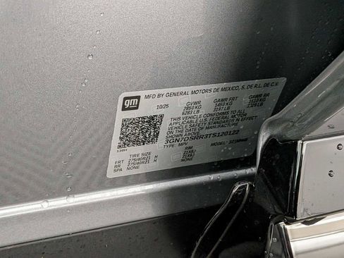 New 2026 Chevrolet Equinox EV RS image 35