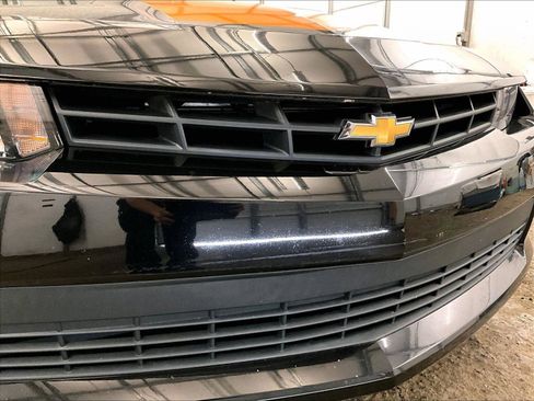Used 2015 Chevrolet Camaro LS RWD image 30