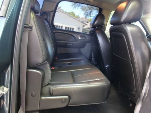 Used 2013 Chevrolet Silverado 2500 LTZ w/ LTZ Plus Package AWD/4WD image 13