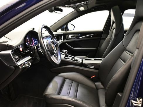 Used 2020 Porsche Panamera 4 image 5