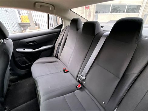 Certified 2025 Nissan Sentra S FWD image 18