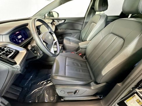 Used 2024 Audi Q4 e-tron Premium Plus w/ Premium Plus image 19