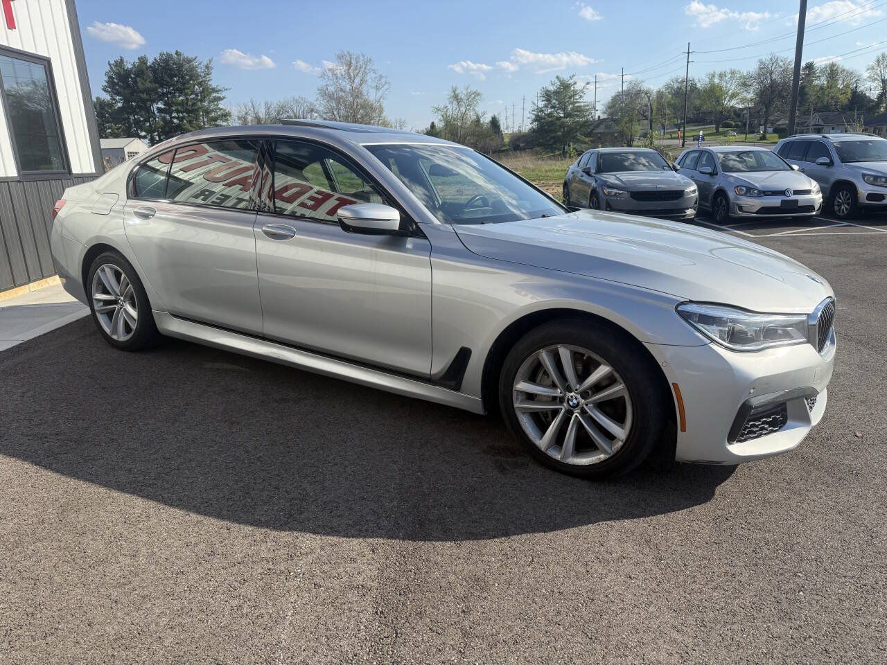 Used 2017 BMW 750i xDrive AWD/4WD image 5