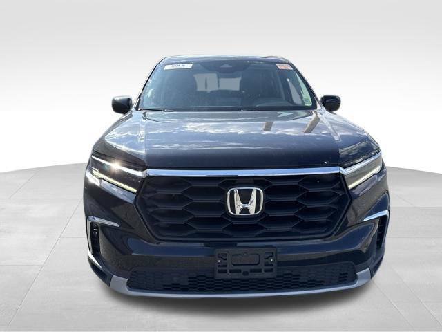 Used 2023 Honda Pilot EX-L image 3