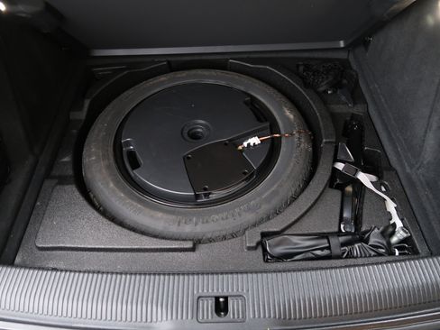 Used 2017 Audi Q3 2.0T Premium image 35