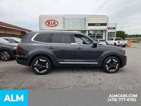 Used 2025 Kia Telluride S AWD/4WD image 14