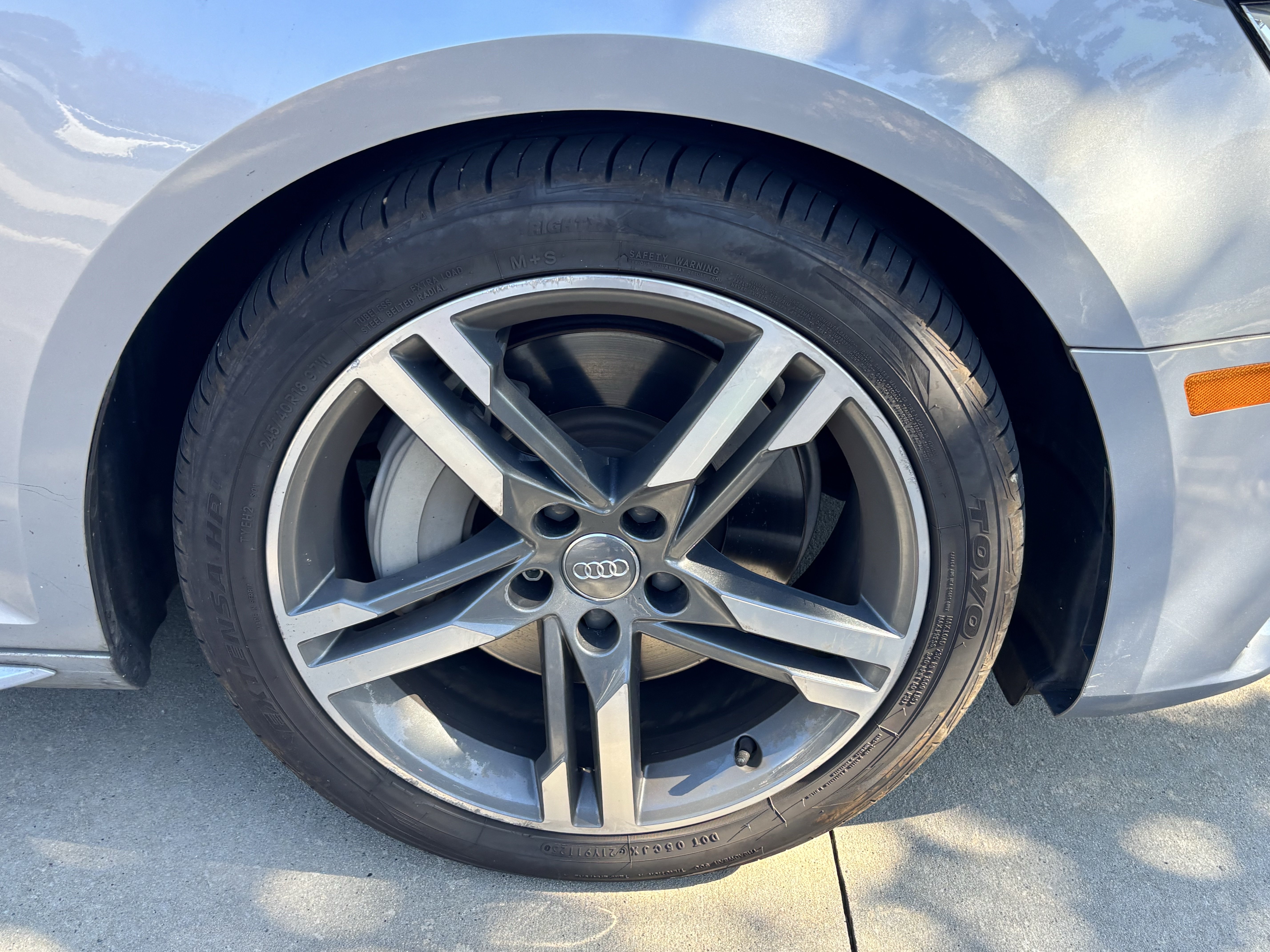 Used 2018 Audi A4 2.0T Premium Plus w/ Premium Plus Package AWD/4WD image 19