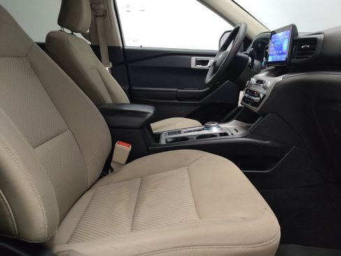 Used 2021 Ford Explorer 2WD image 21