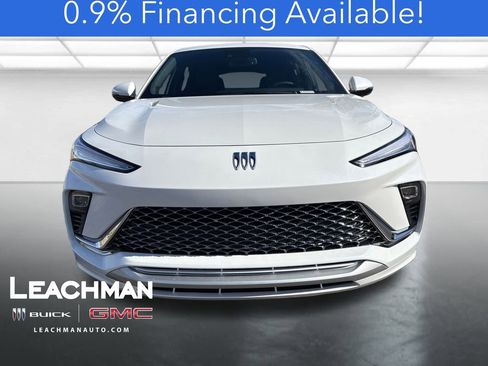 New 2026 Buick Envista Avenir image 8