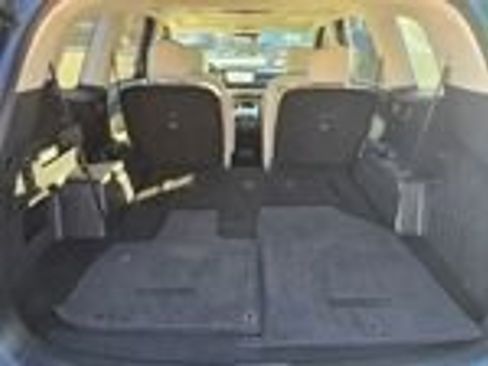 Used 2023 Kia Telluride S w/ S Sunroof Package FWD image 17