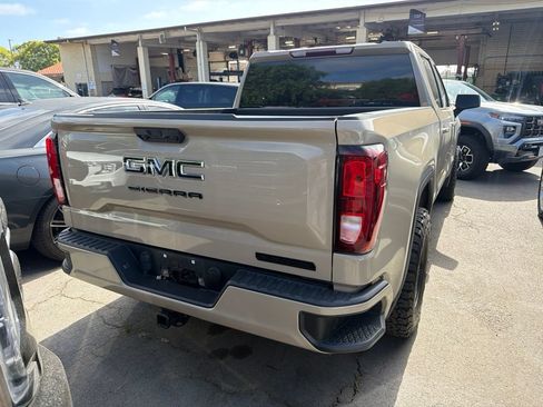 Used 2023 GMC Sierra 1500 Elevation RWD image 3