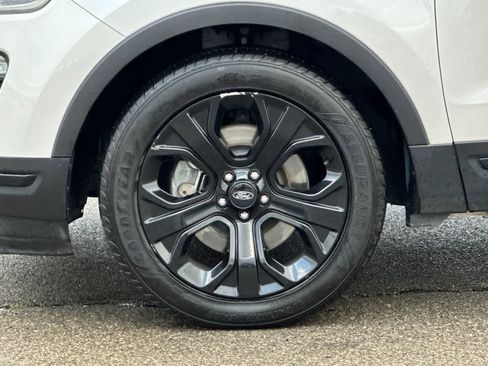 Used 2019 Ford Explorer Sport w/ Equipment Group 401A image 32