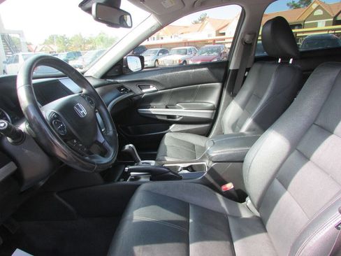 Used 2015 Honda Crosstour EX-L image 28