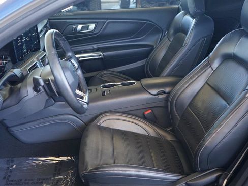 Used 2024 Ford Mustang GT Premium RWD image 19