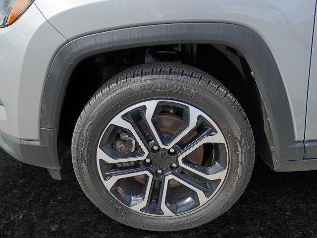 Used 2024 Jeep Compass Limited AWD/4WD image 15
