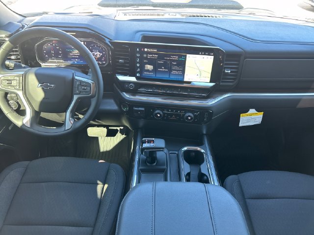 Used 2026 Chevrolet Silverado 1500 LT Trail Boss w/ Convenience Package II AWD/4WD image 18