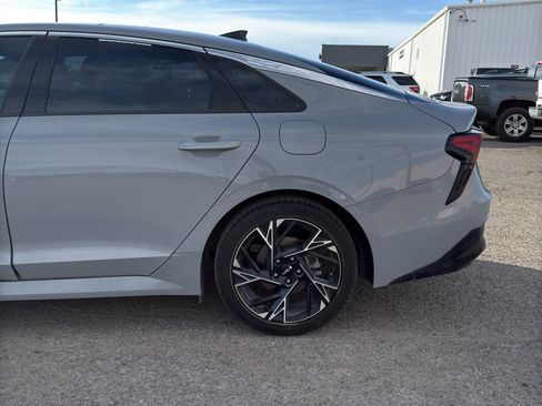 Used 2025 Kia K5 GT-Line w/ GT-Line Premium Package image 9