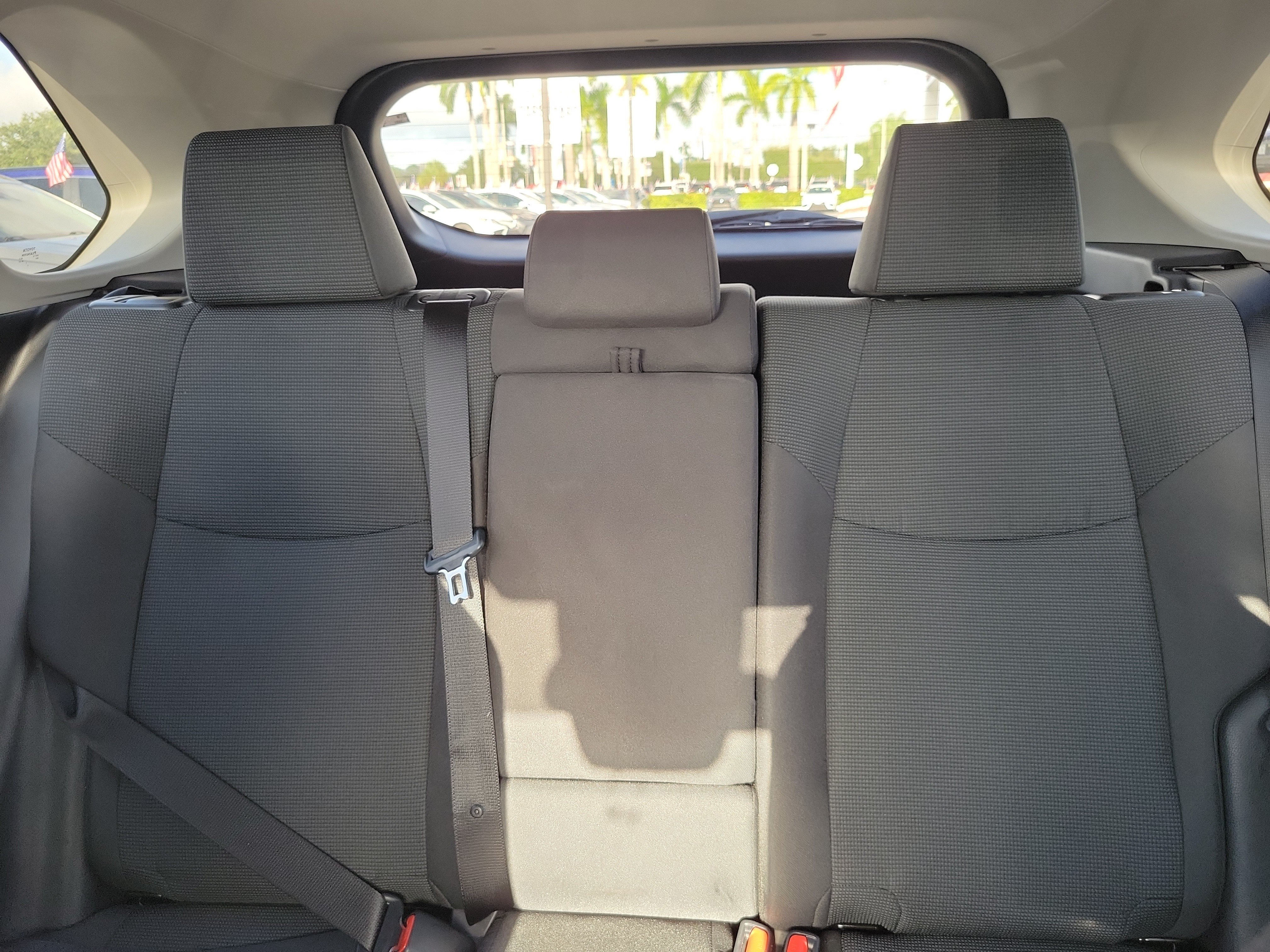 Used 2025 Toyota RAV4 LE FWD image 21
