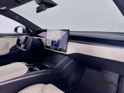 Used 2021 Tesla Model S Plaid image 37