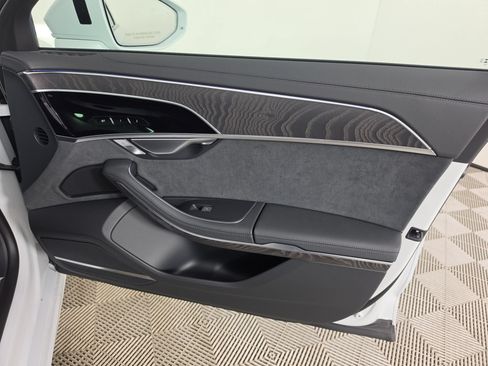 New 2026 Audi A8 L 3.0T AWD/4WD image 43