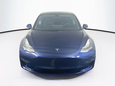 Used 2022 Tesla Model 3 Long Range AWD/4WD image 2