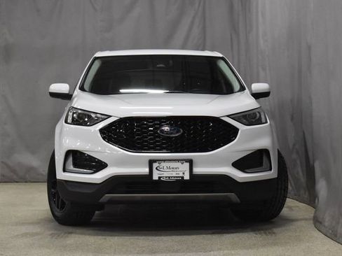 Used 2024 Ford Edge SEL image 32