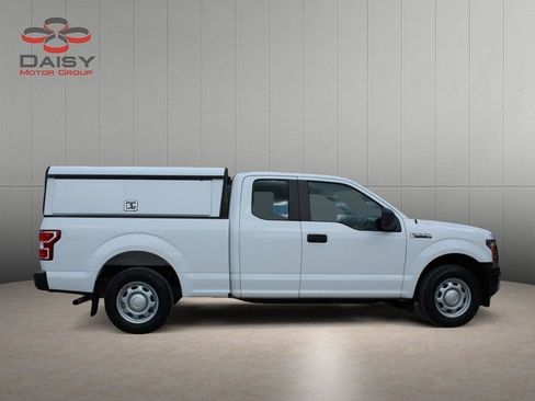 Used 2018 Ford F150 XL w/ Equipment Group 101A Mid RWD image 4