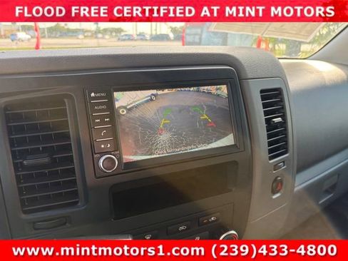 Used 2021 Nissan NV 2500 SV image 8