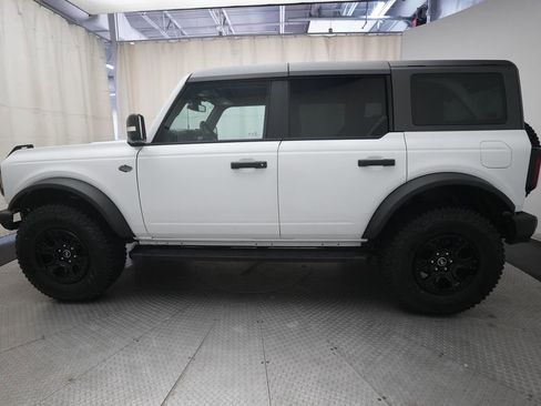 Used 2023 Ford Bronco Wildtrak AWD/4WD image 23