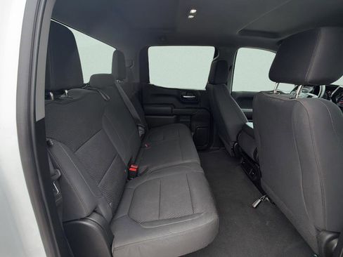 Used 2021 Chevrolet Silverado 1500 Custom Trail Boss AWD/4WD image 12