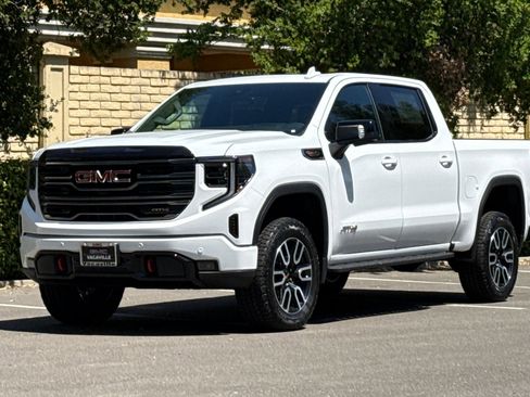 New 2026 GMC Sierra 1500 AT4 AWD/4WD image 9