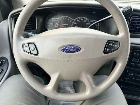 Used 2002 Ford Windstar LX image 18