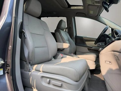 Used 2017 Honda Odyssey EX-L image 15