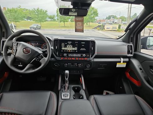New 2026 Nissan Frontier PRO-4X w/ Pro Premium Package AWD/4WD image 12