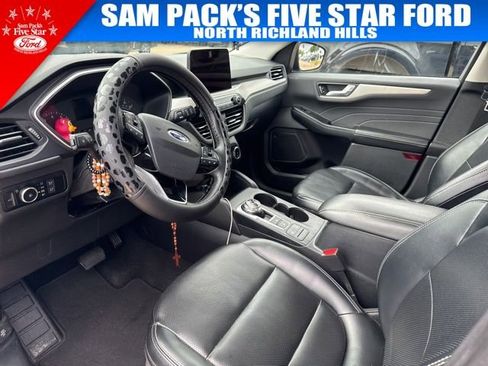 Used 2022 Ford Escape SEL FWD image 6