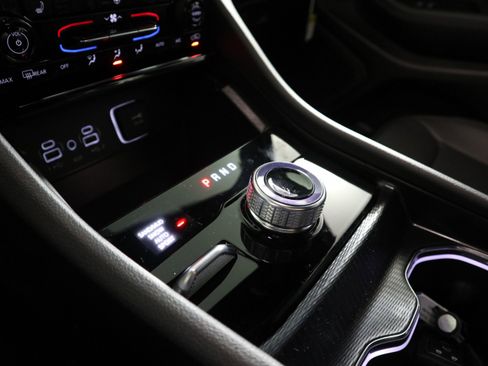 New 2025 Jeep Grand Cherokee L Limited image 29