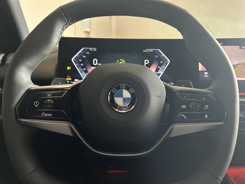 Used 2026 BMW 530i w/ Premium Package RWD image 17