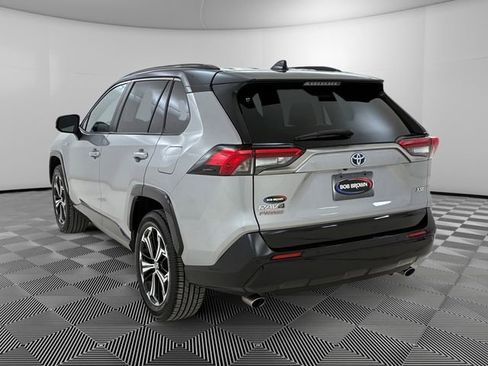 Used 2022 Toyota RAV4 XSE w/ Premium Package image 5
