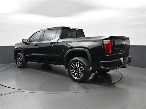 Used 2023 GMC Sierra 1500 AT4 w/ Technology Package image 7