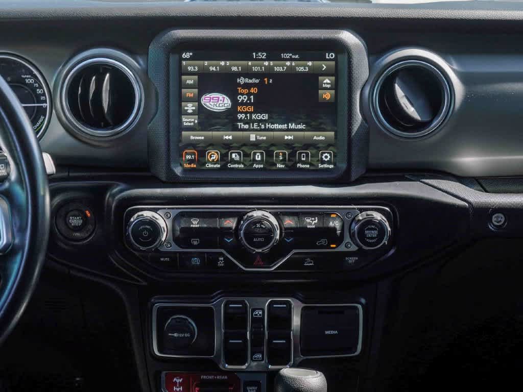 Certified 2022 Jeep Wrangler Unlimited Rubicon 4xe AWD/4WD image 13