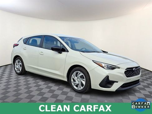 Used 2024 Subaru Impreza 2.0i image 1