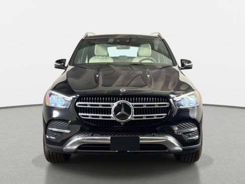 Used 2025 Mercedes-Benz GLE 350 4MATIC w/ Driver Assistance Package image 8