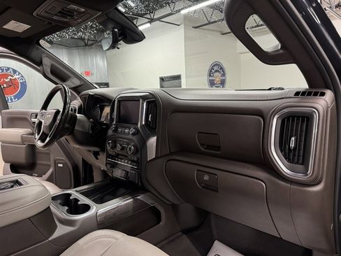 Used 2020 Chevrolet Silverado 2500 LTZ w/ LTZ Premium Package AWD/4WD image 39