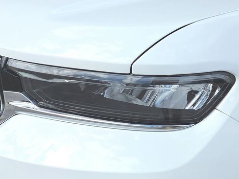 Used 2025 Jeep Grand Cherokee Limited image 25