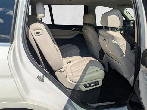 Used 2020 BMW X7 xDrive40i image 18