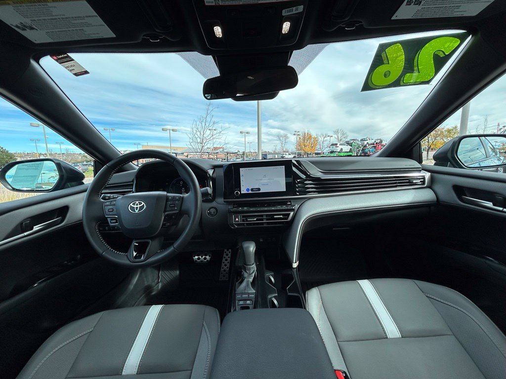 Used 2026 Toyota Camry SE AWD/4WD image 10