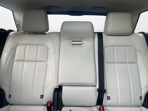 Used 2022 Land Rover Range Rover Sport HSE Silver Edition image 12