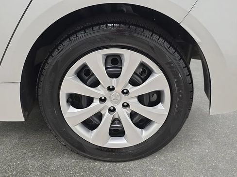 Certified 2024 Toyota Corolla LE FWD image 27